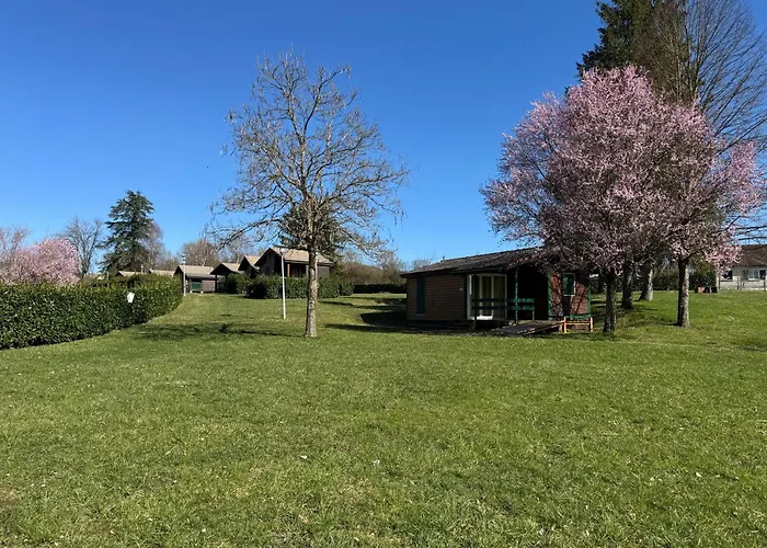 Camping De Premery Les Pres De La Ville