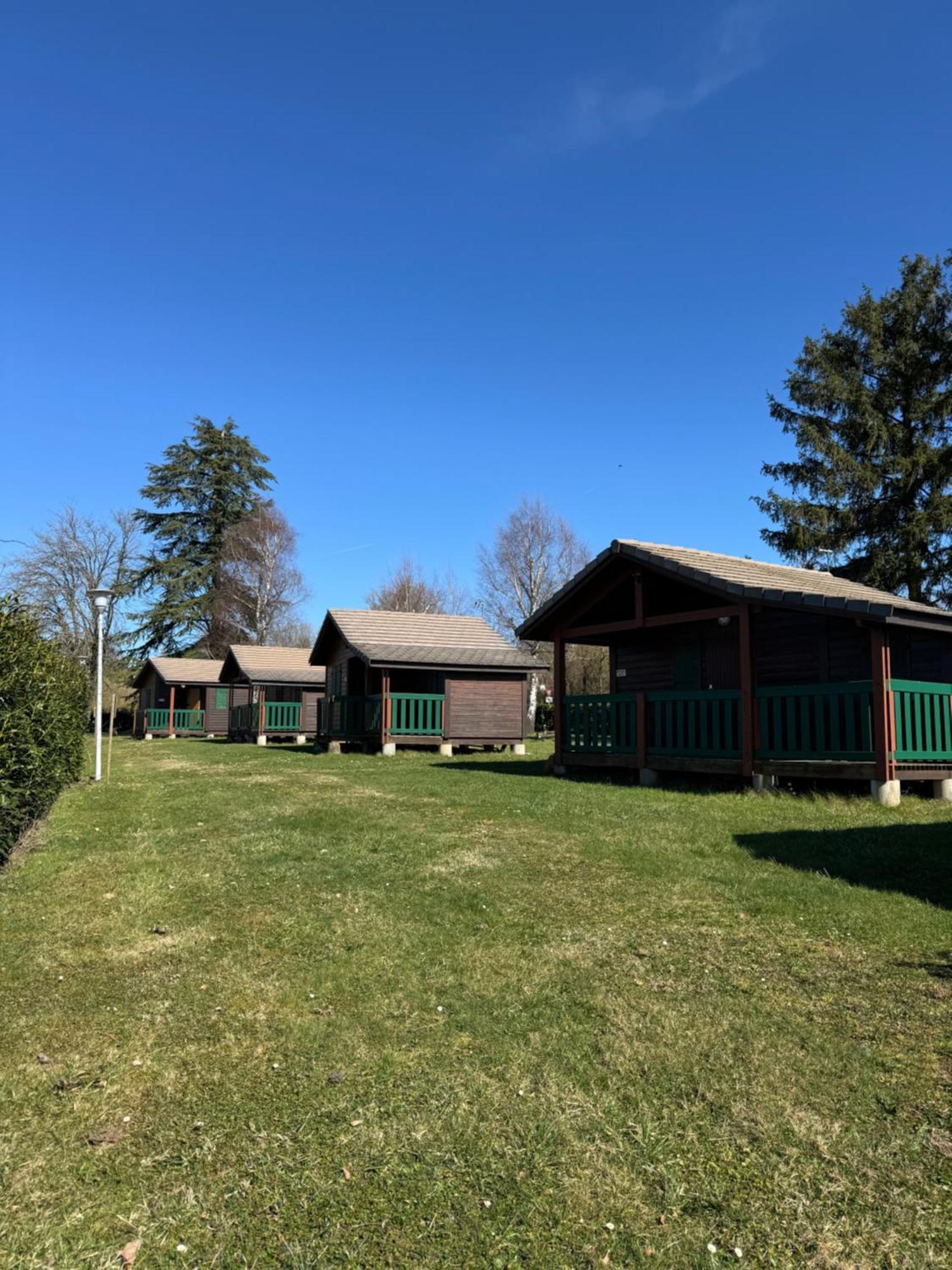 De Les Pres De La Campsite *